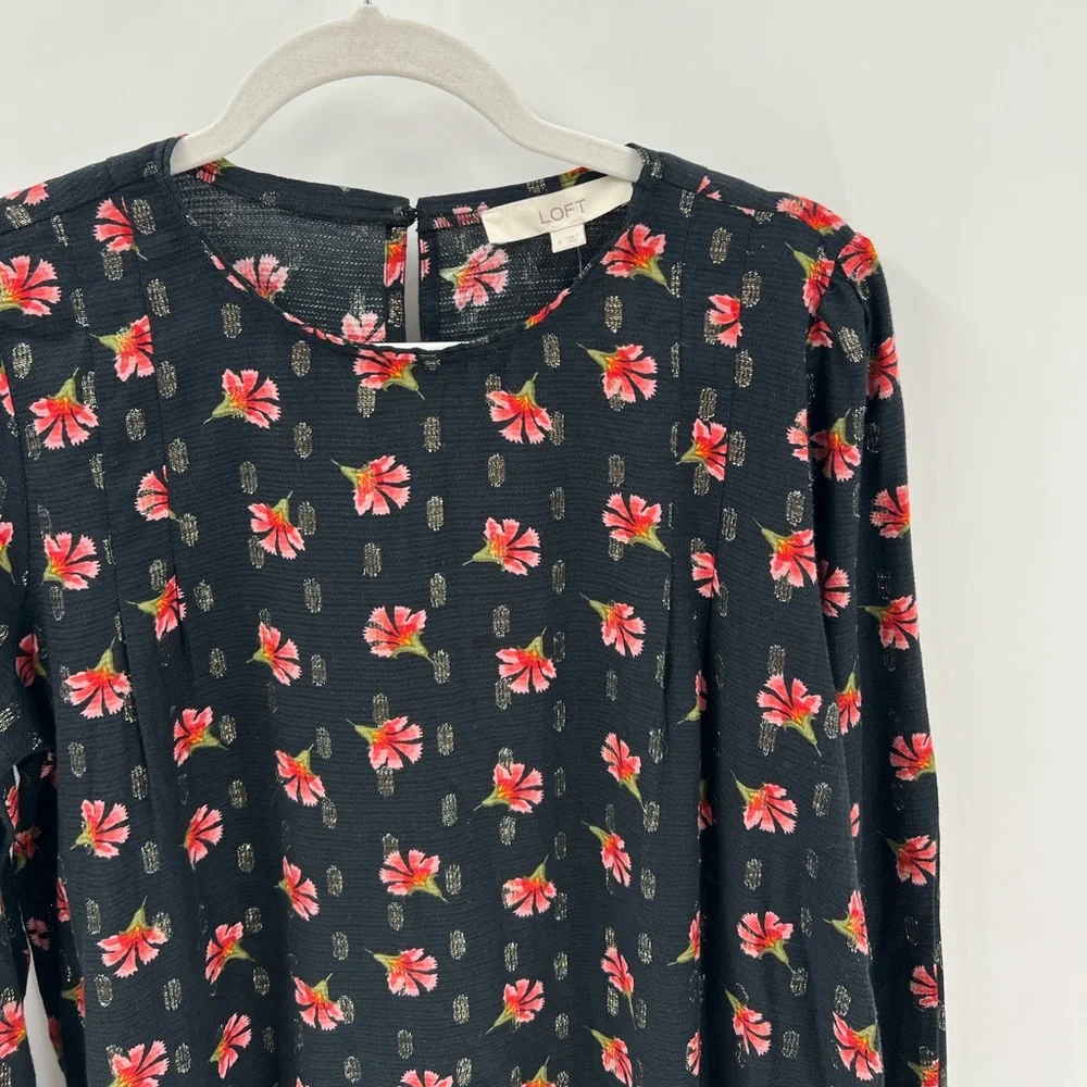 LOFT floral shimmer puff sleeve blouse